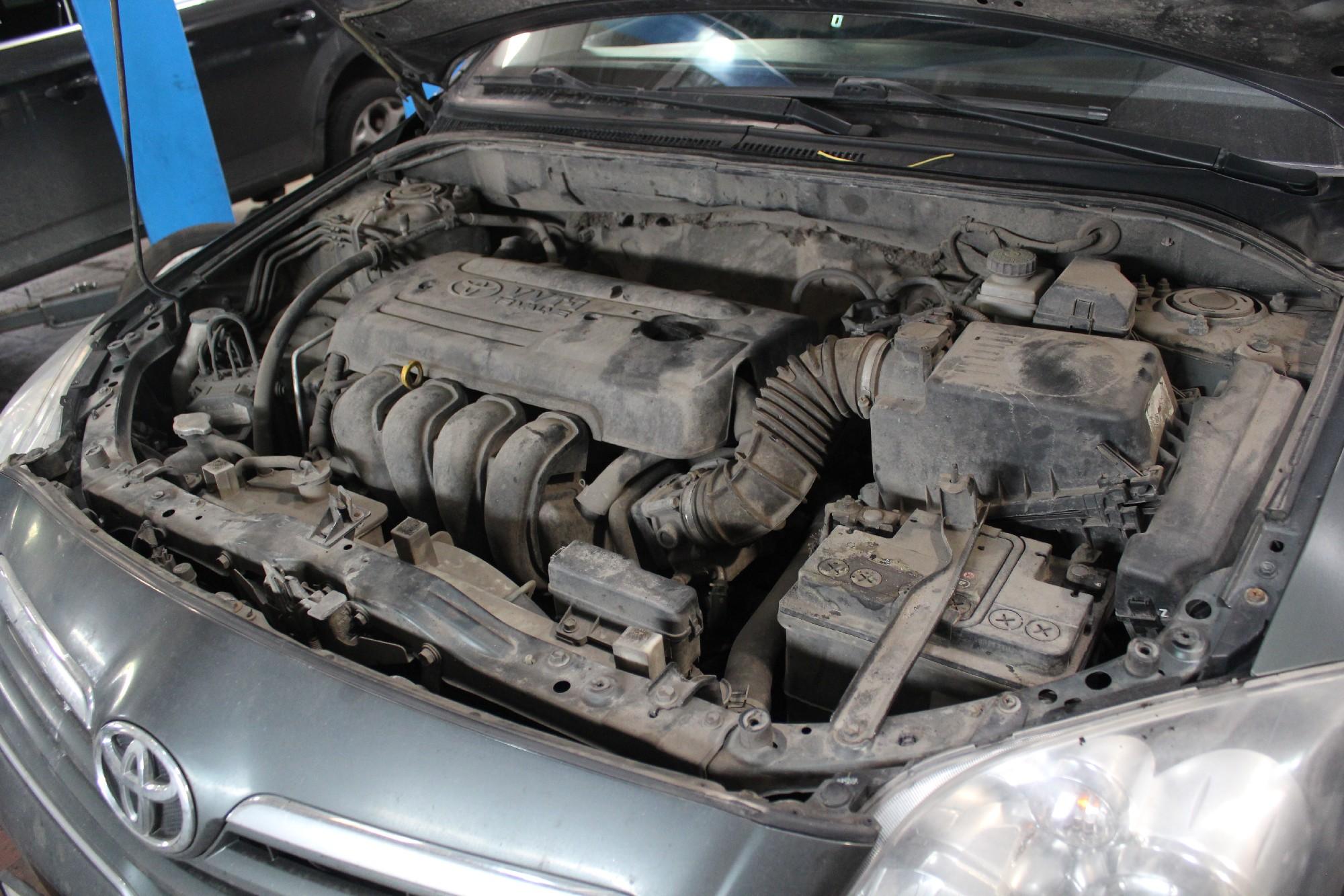 мотор на Авенсисе