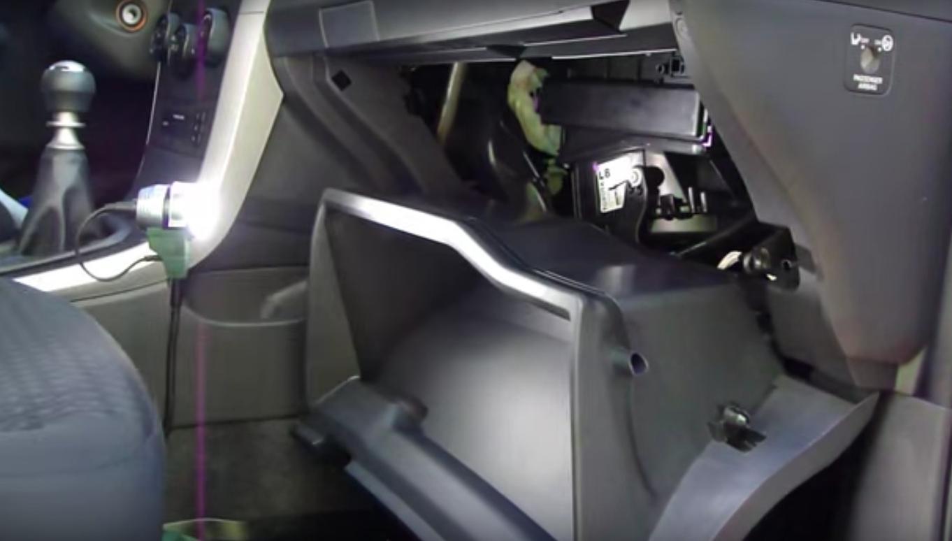 открытый бардачок