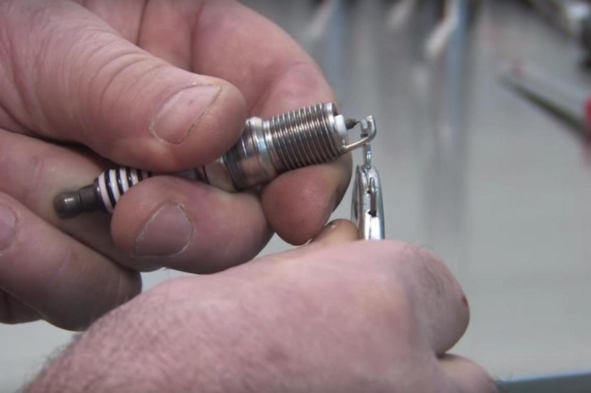 проверка свечи зажигания