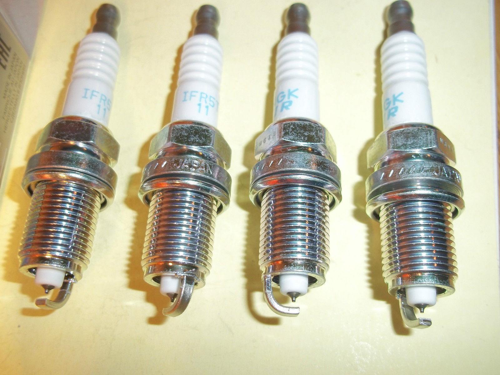 4 свечи зажигания