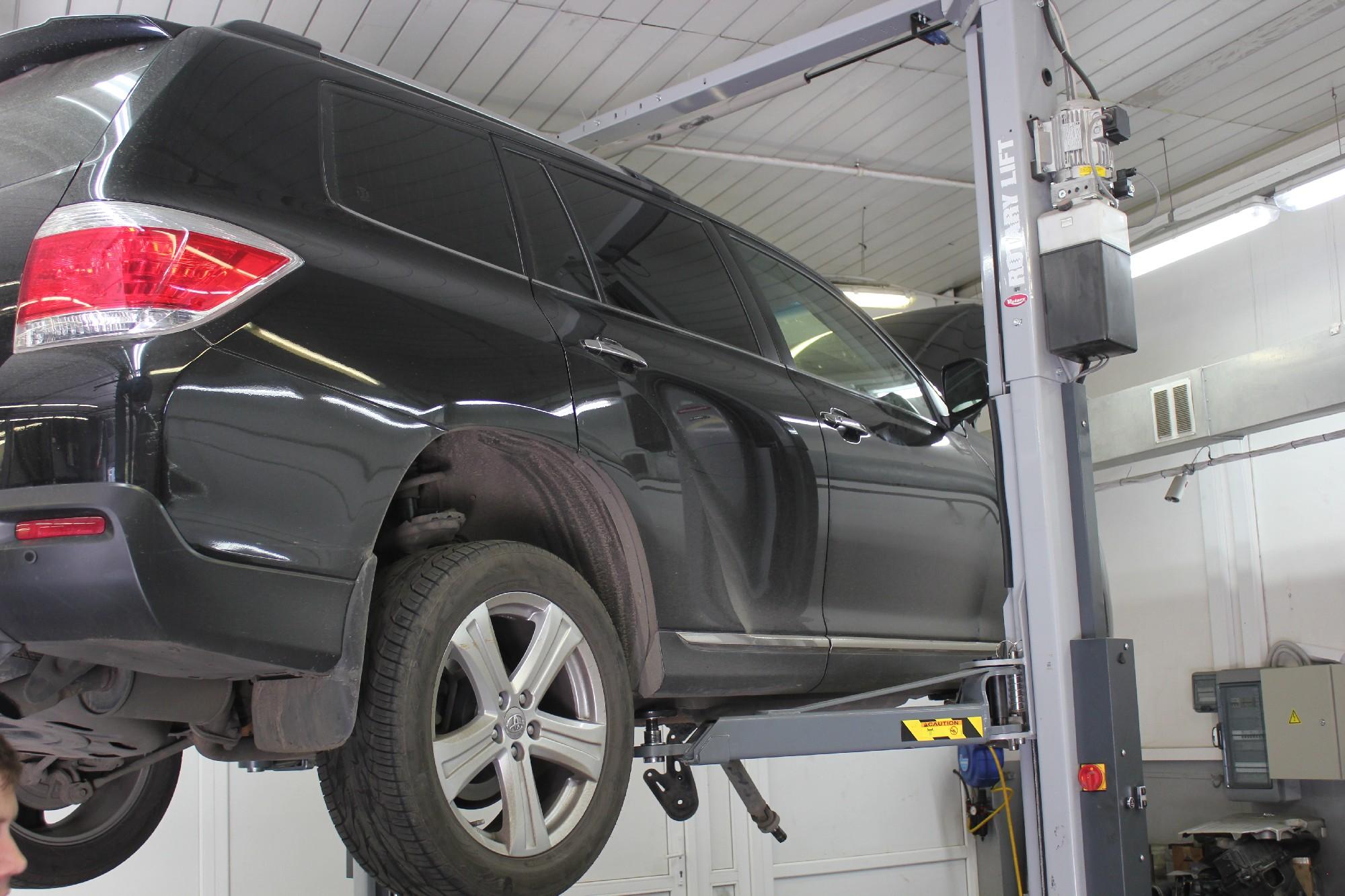 Хайлендер на подъемнике