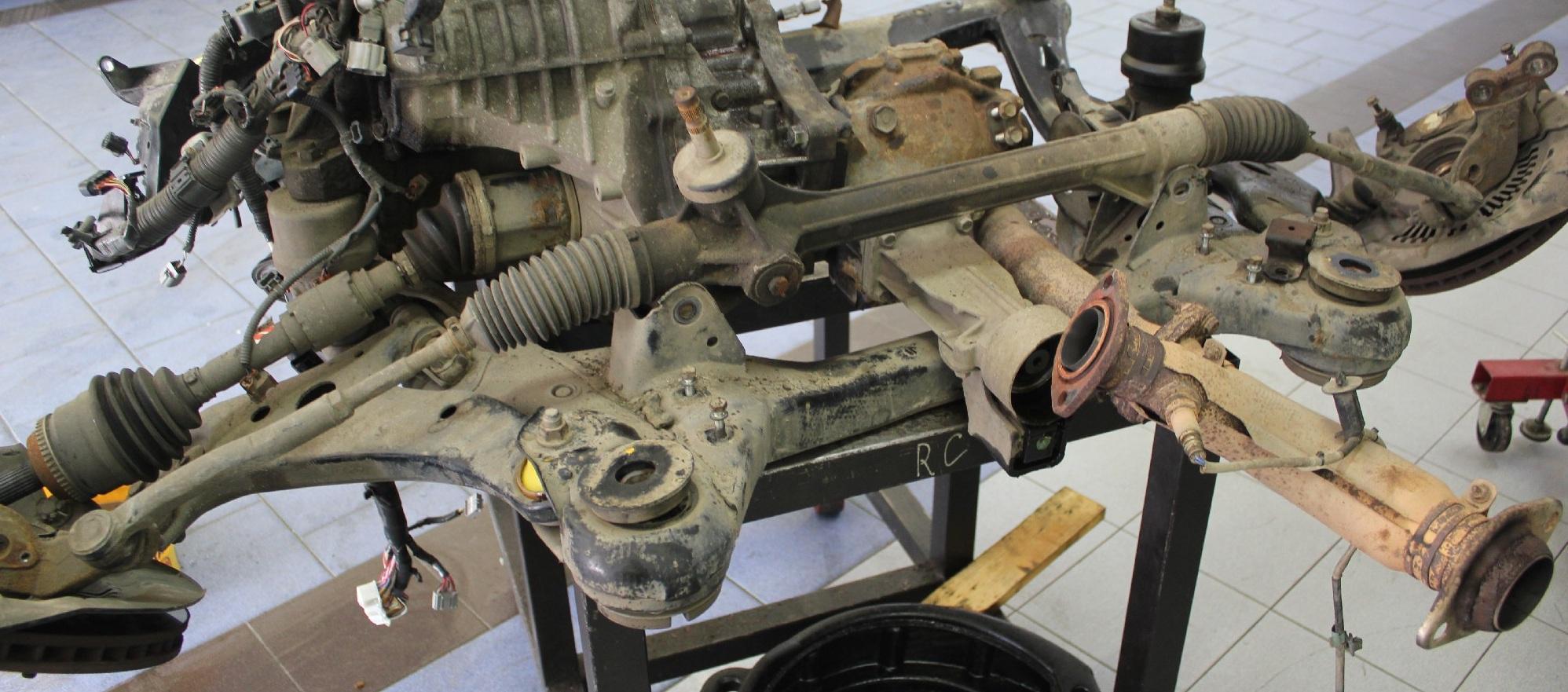 рулевая рейка на подрамнике