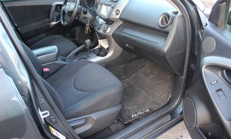 салон на Рав 4