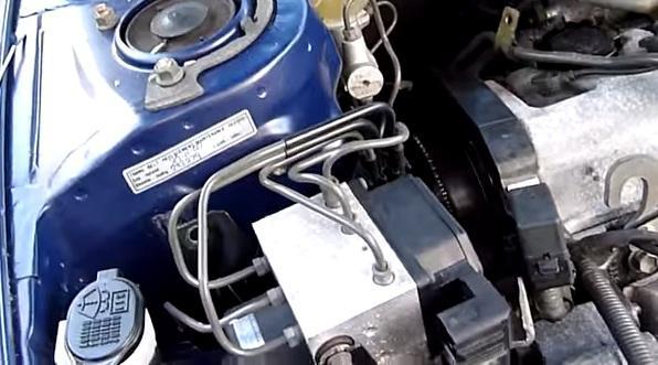 блок системы АБС