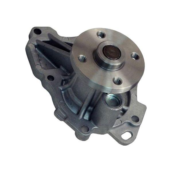 помпа на белом фоне