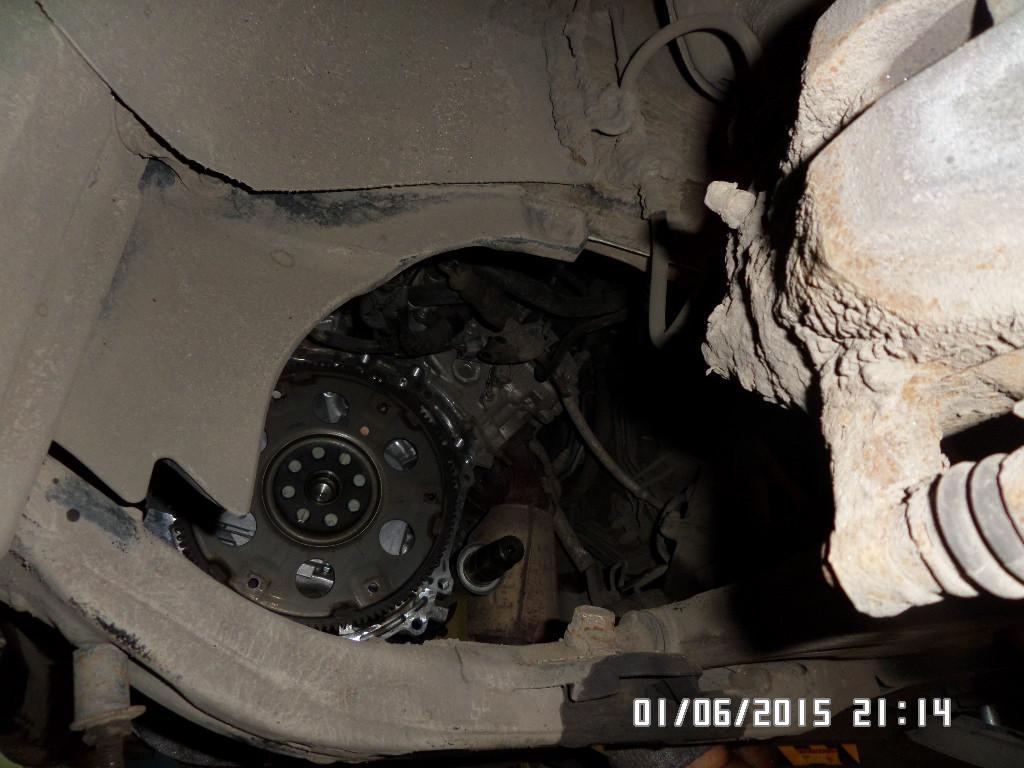 маховик снизу Тойоты Камри