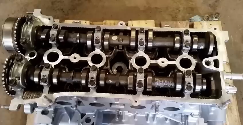 ГБЦ двигателя