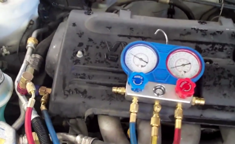 заправка кондиционера на Камри