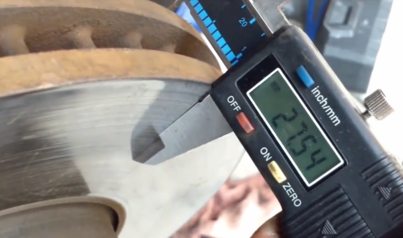 замер износа тормозных дисков