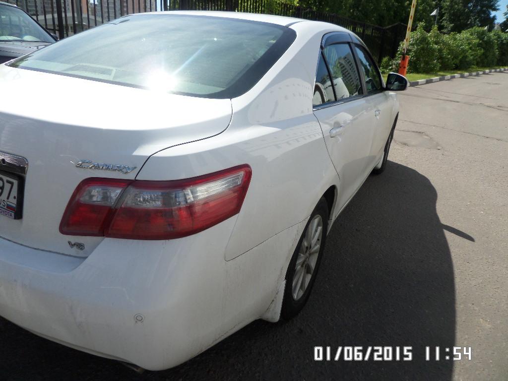 Камри сзади