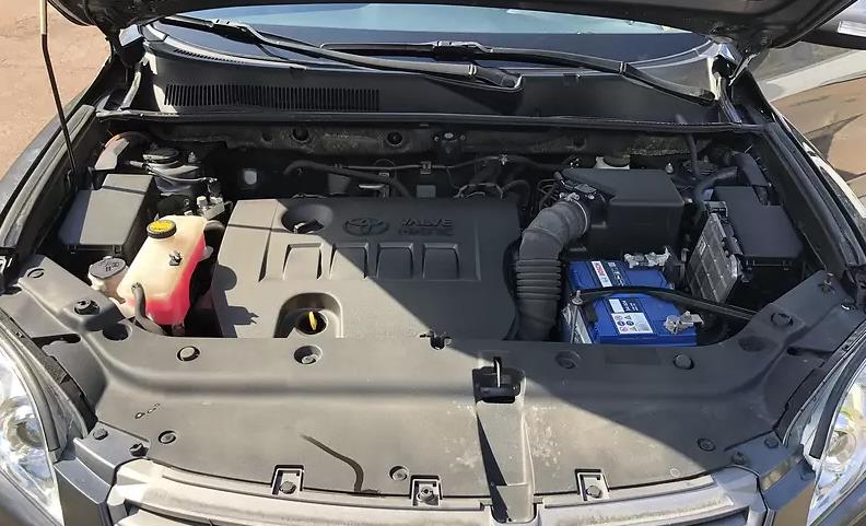 мотор на Тойоте