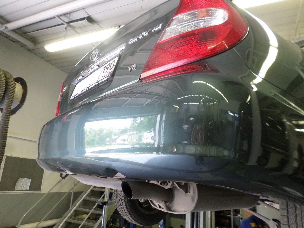 Камри на подъемнике