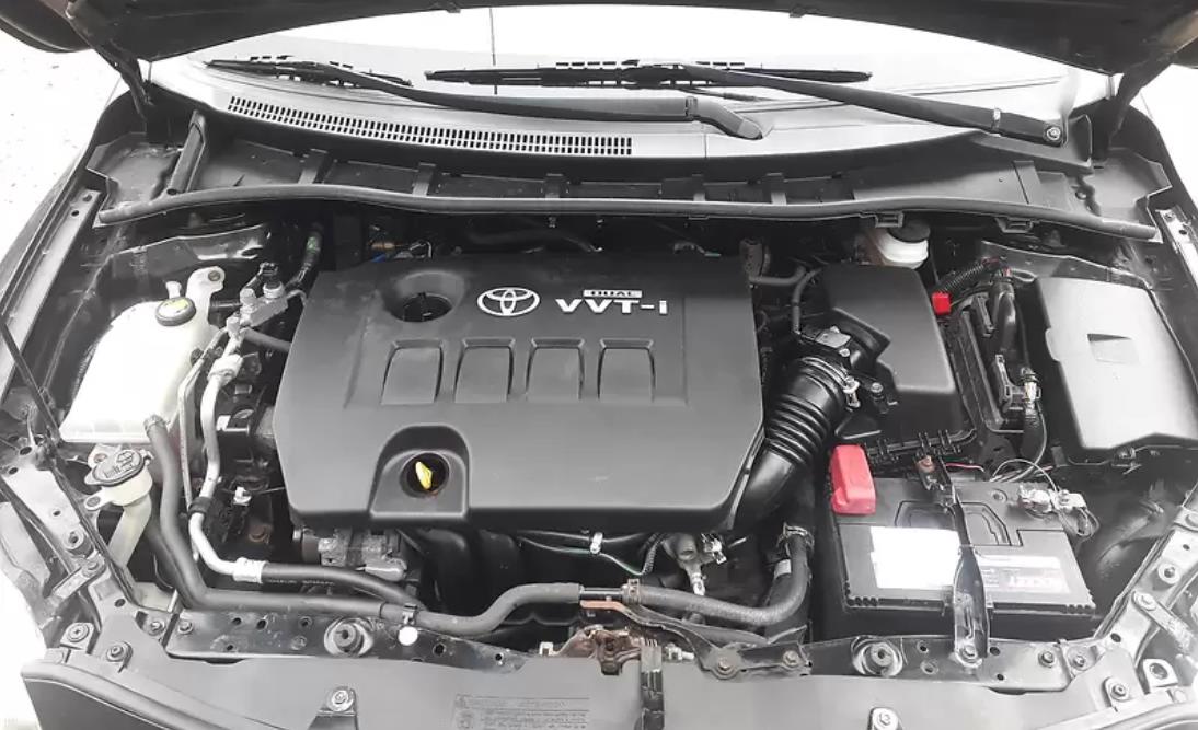 замена прокладки клапанной крышки Тойота Королла