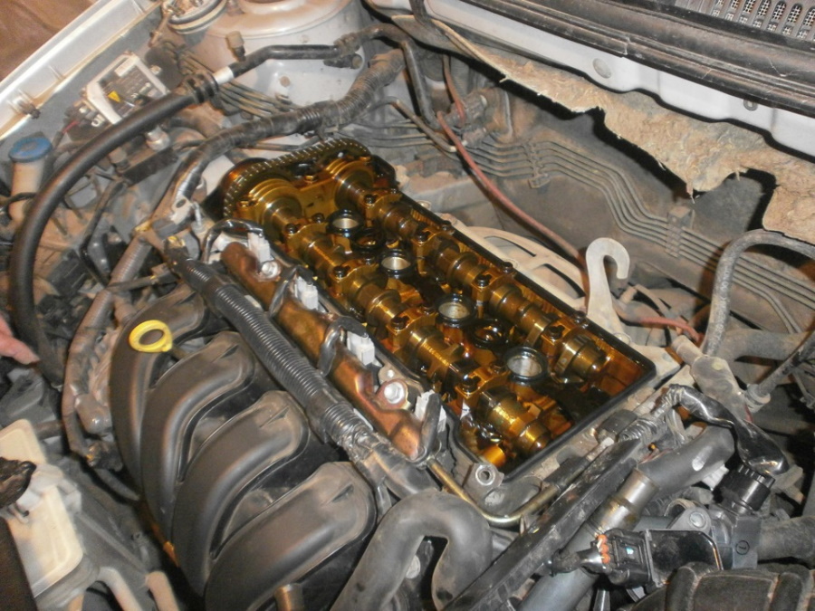 замена прокладки клапанной крышки