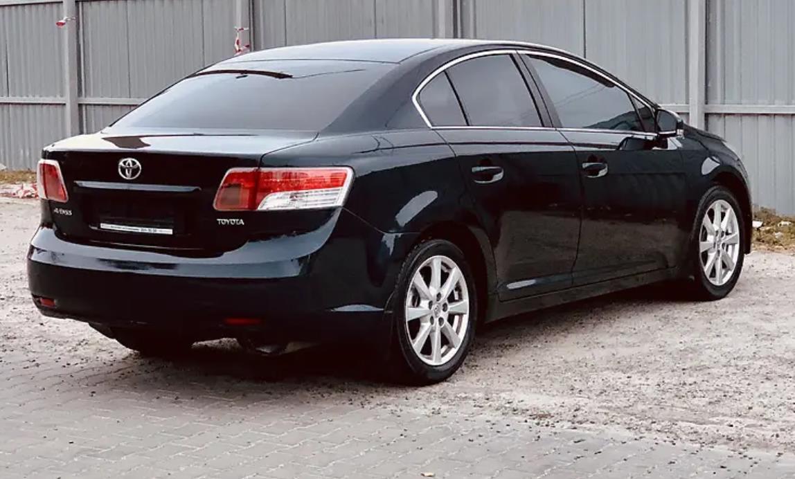 авенсис в автосервисе