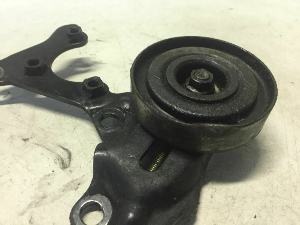 ролик натяжителя тойота