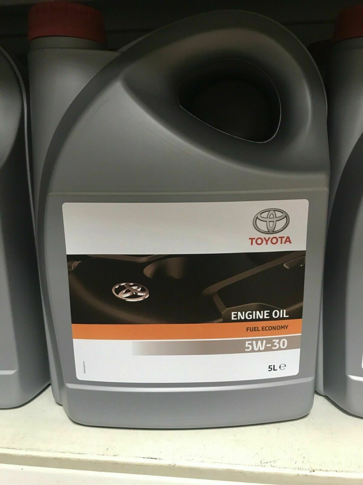 масло в двигатель тойота