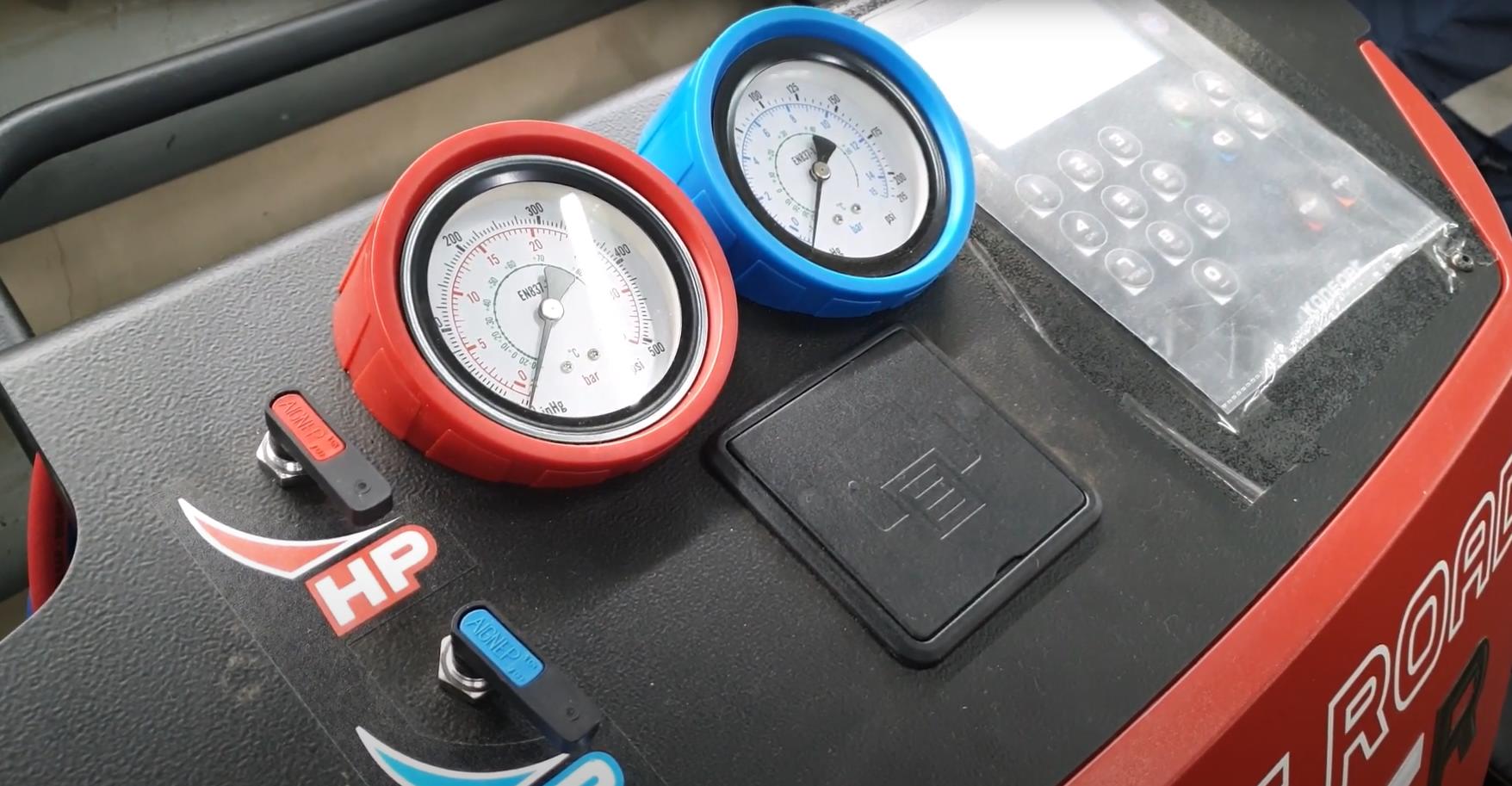 машина по заправке кондиционера