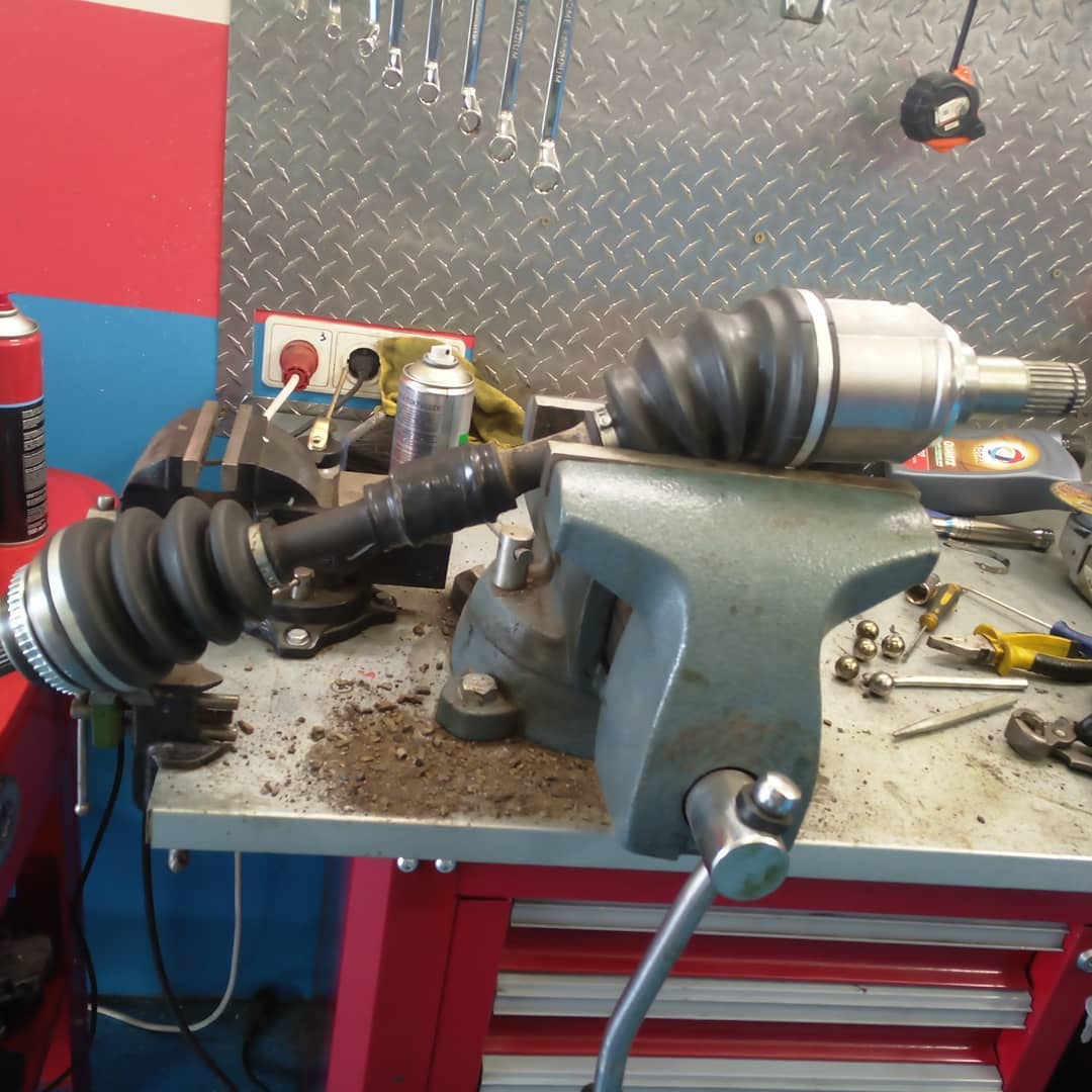 Замена пыльника ШРУСа