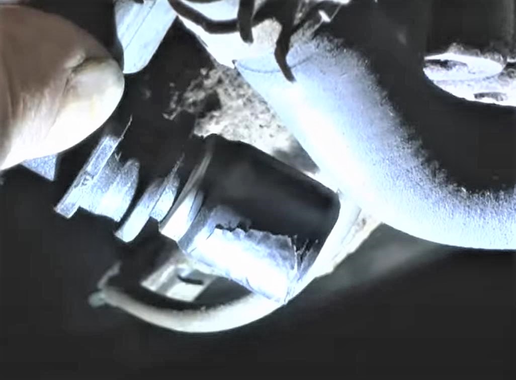 Замена датчика коленвала Тойота Камри