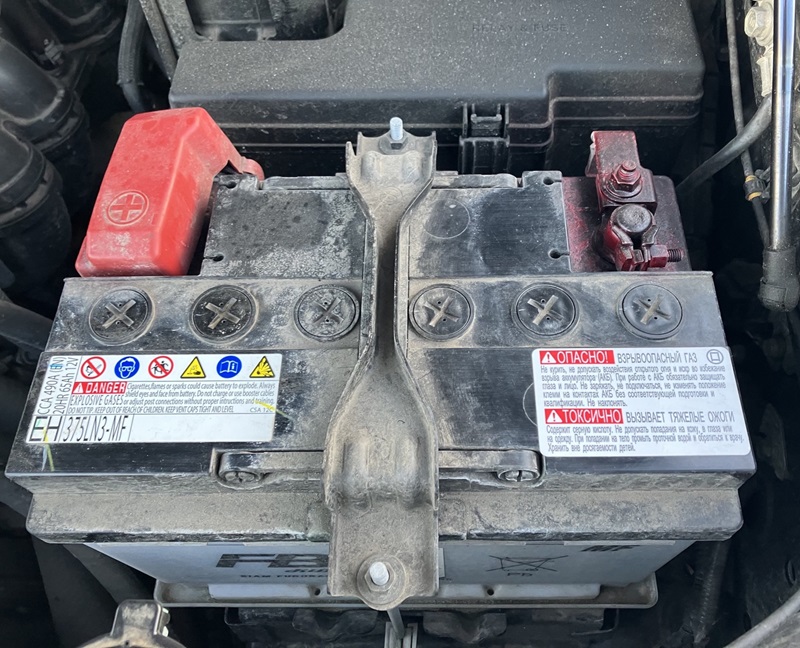 Замена аккумулятора Тойота Фортунер