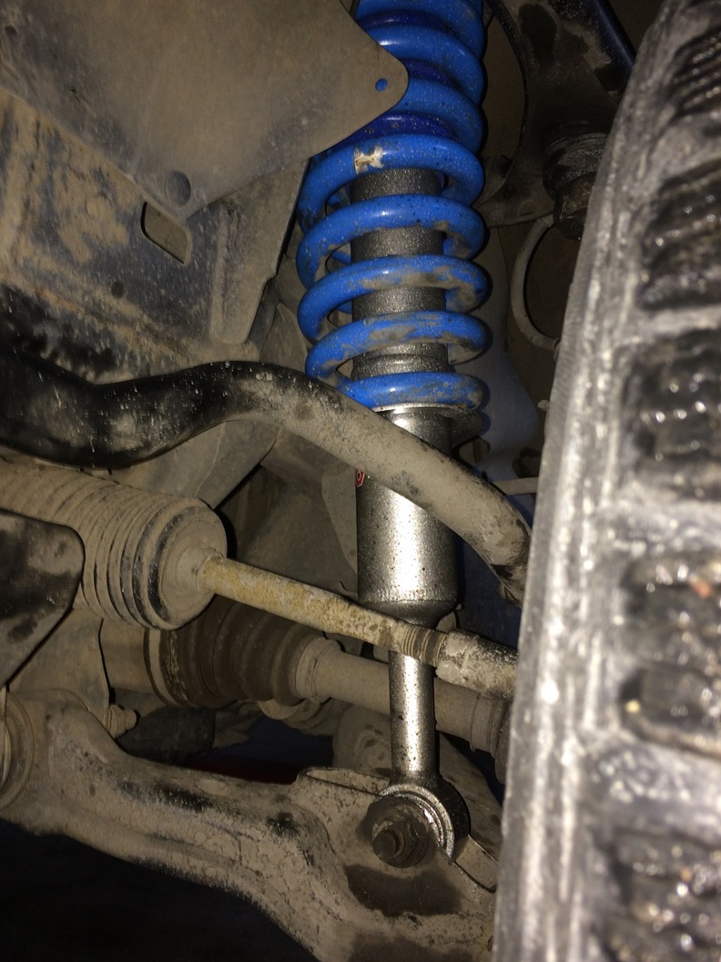 Замена амортизаторов Тойота Фортунер