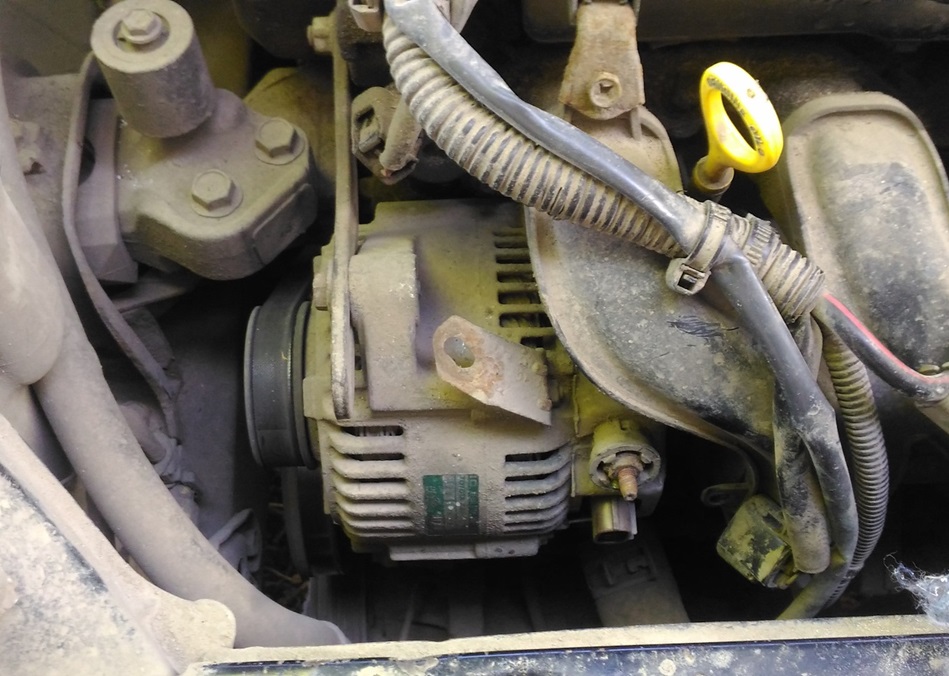 Замена генератора Тойота Ярис