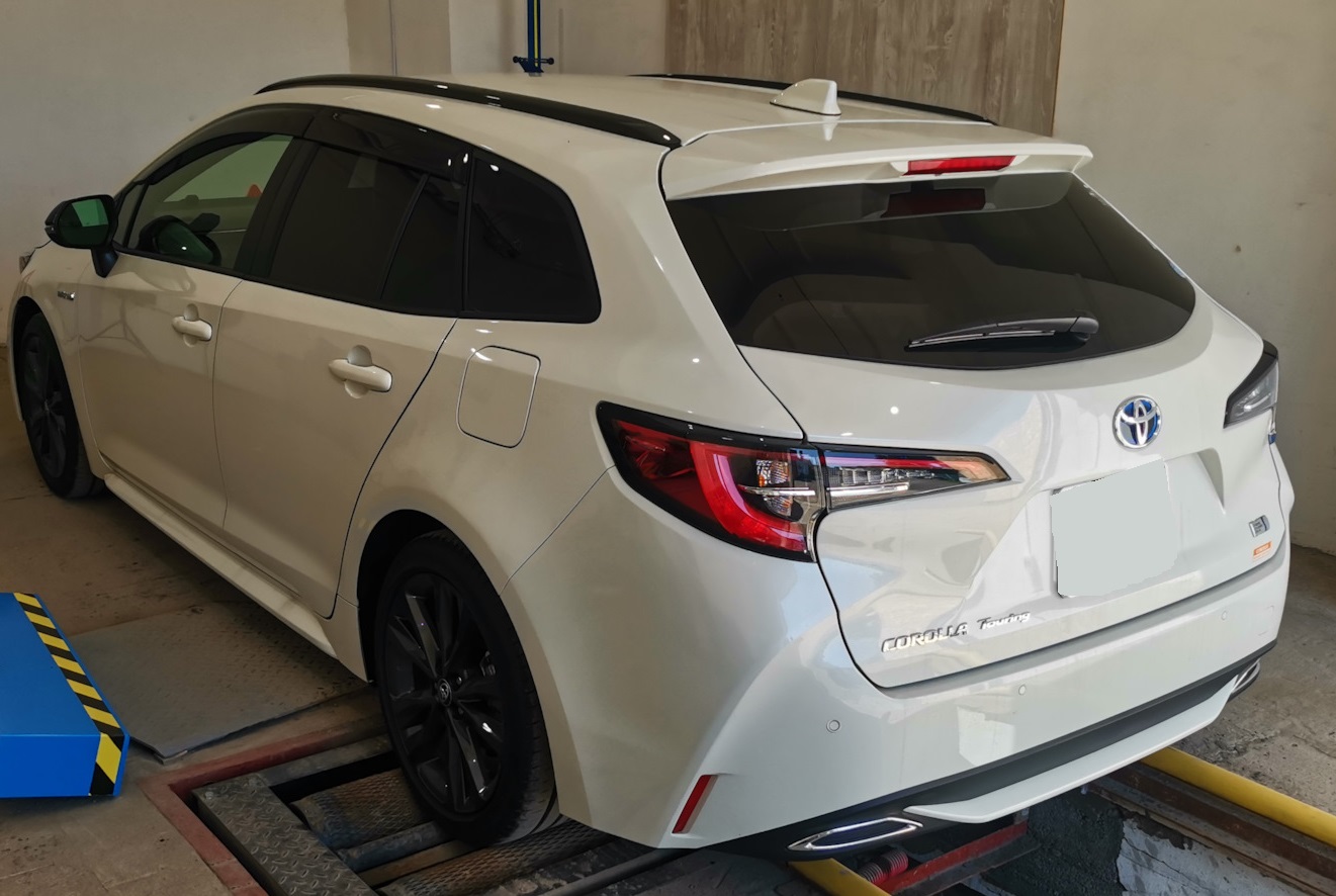 Тойота Королла в сервисе