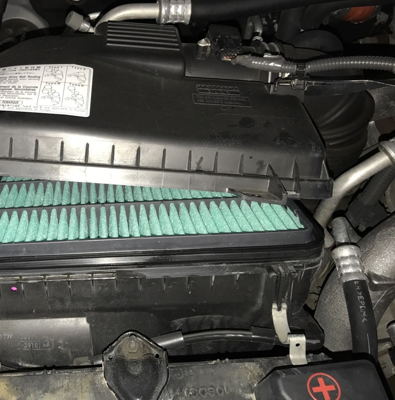 Замена воздушного фильтра Тойота Ленд Крузер Прадо