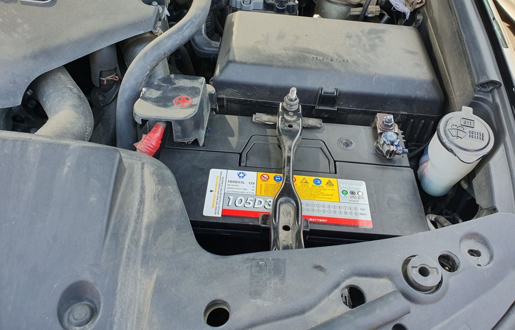 Замена аккумулятора Тойота Ленд Крузер