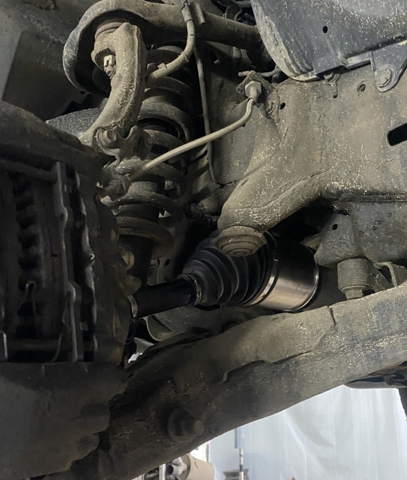 Замена привода Тойота Ленд Крузер