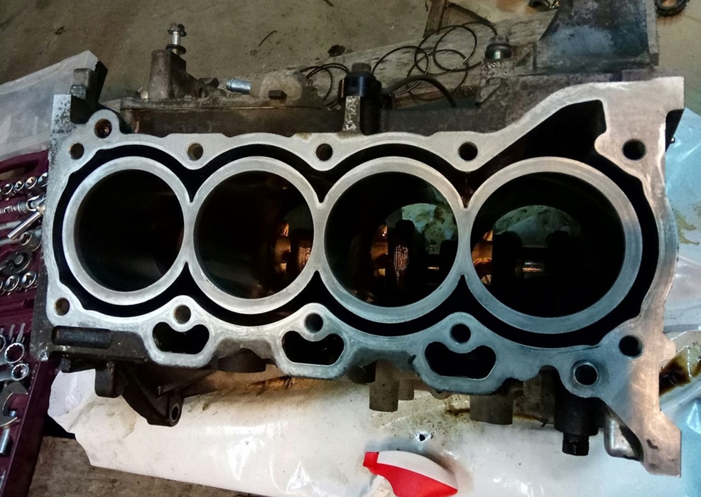 Капитальный ремонт двигателя Тойота Аурис