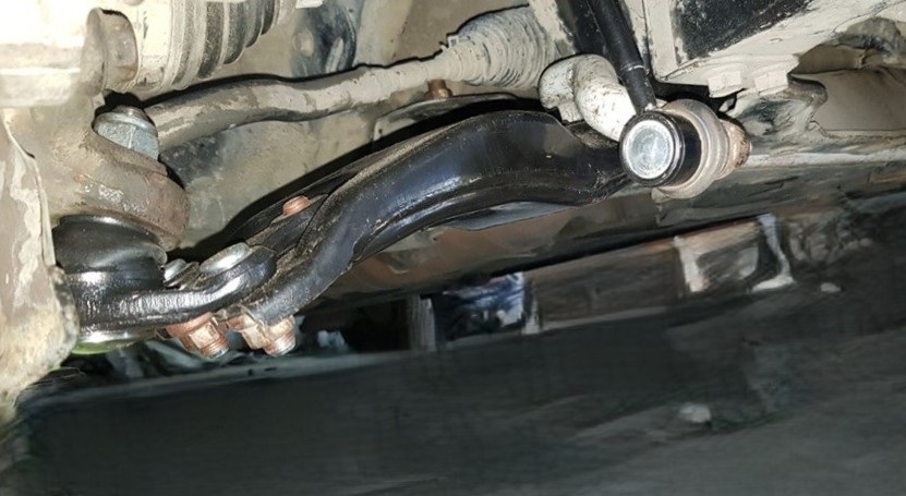 Замена шаровых опор Тойота Аурис