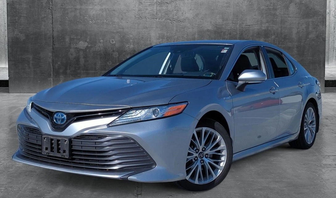 Тойота Камри после замены карданного вала в автотехцентре