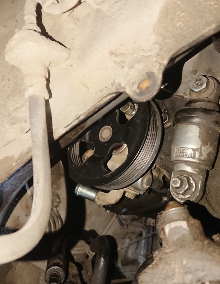 Замена насоса ГУР Тойота Камри