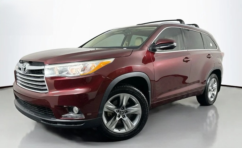 Тойота Хайлендер после замены подушек двигателя в автотехцентре