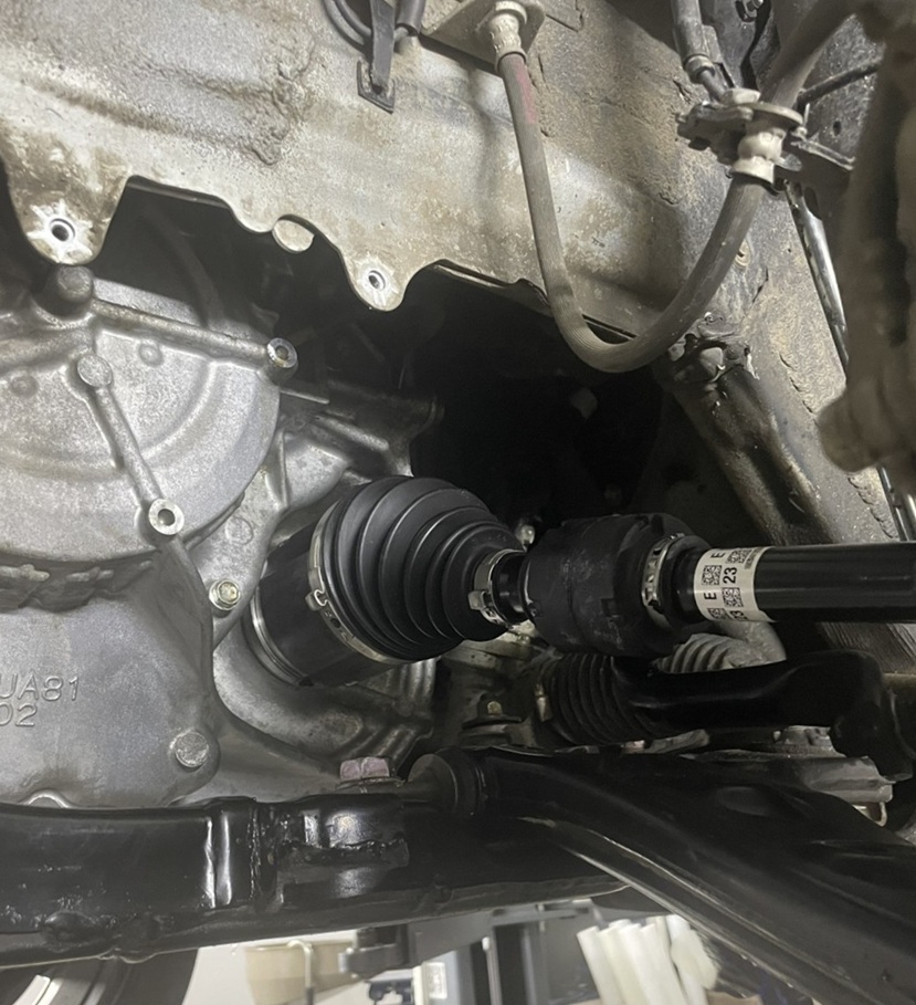 Замена привода Тойота Хайлендер