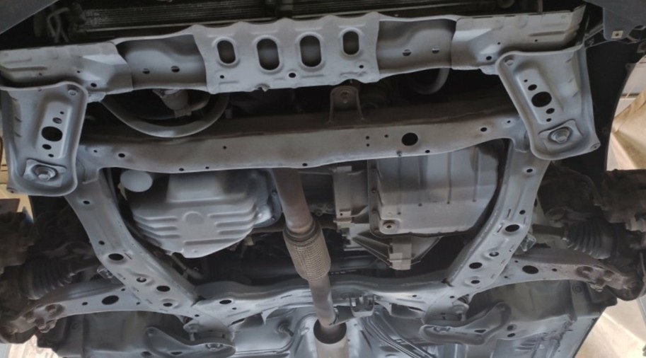 Замена сайлентблоков подрамника Тойота Камри