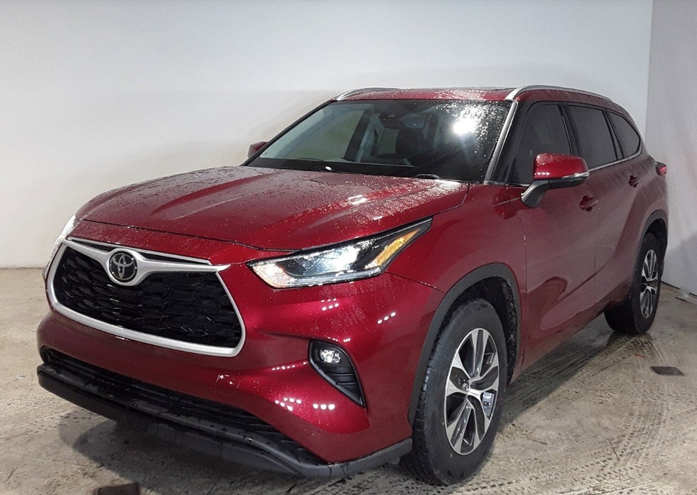 Тойота Хайлендер после замены сальника АКПП в автотехцентре