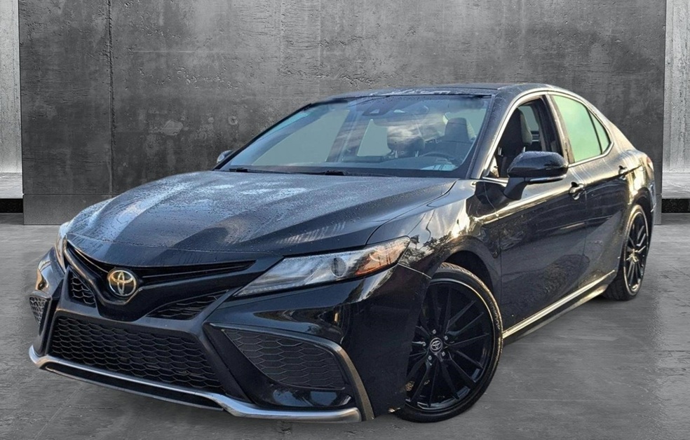 Тойота Камри после замены стартера в автотехцентре