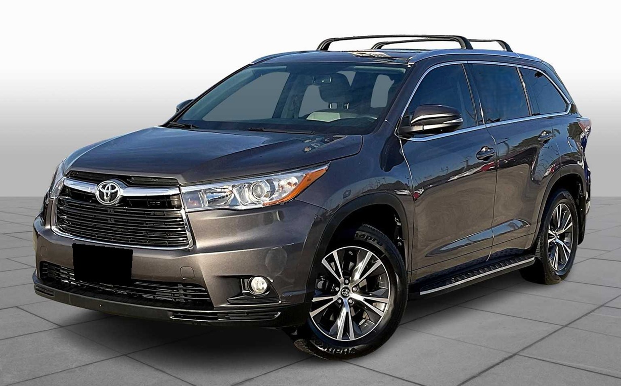 Тойота Хайлендер после замены пружин задней подвески в автотехцентре