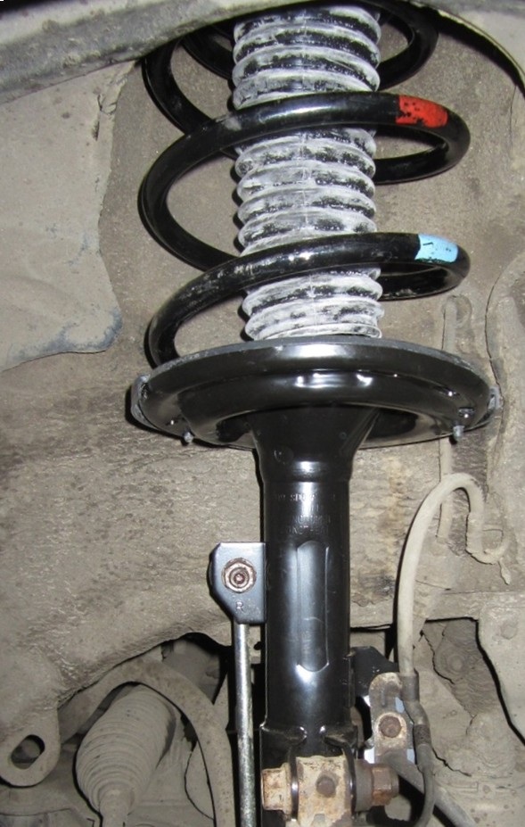 Замена передних пружин Тойота Венза