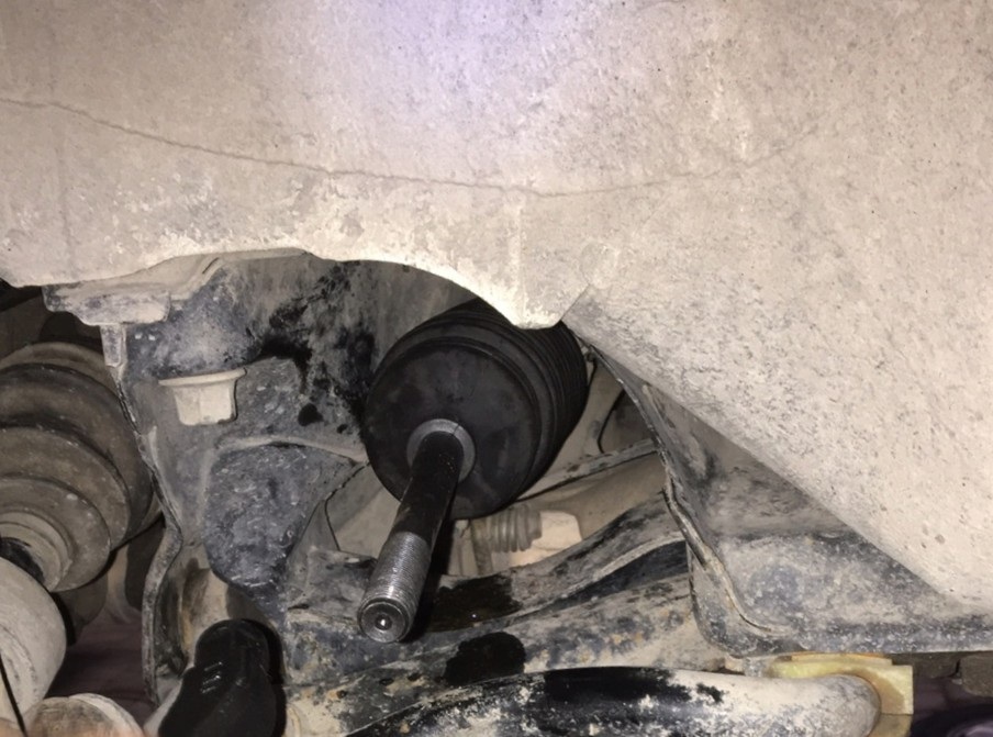 Замена рулевых тяг Тойота Венза