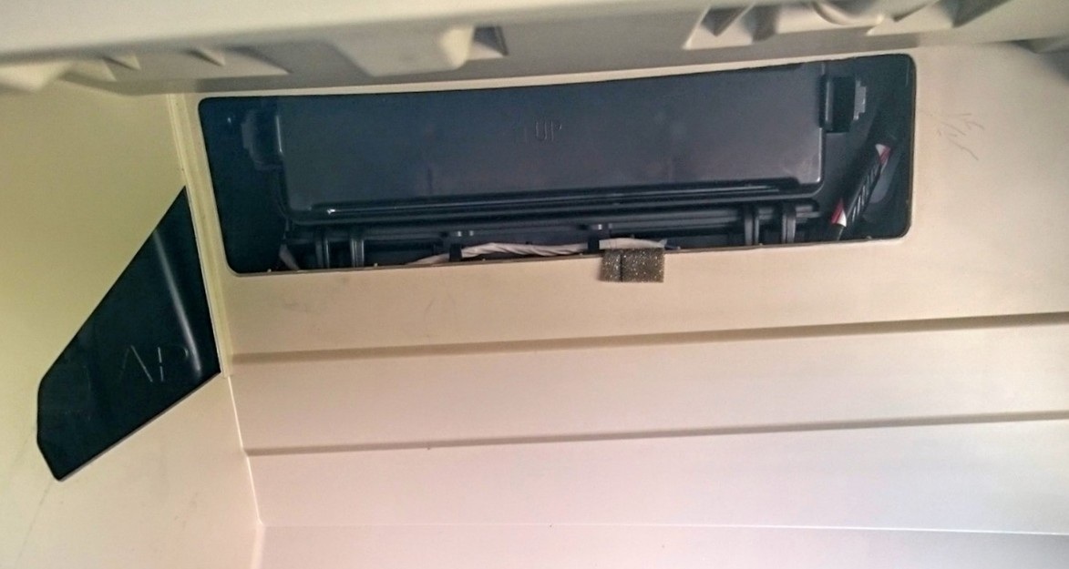 Замена салонного фильтра Тойота Венза