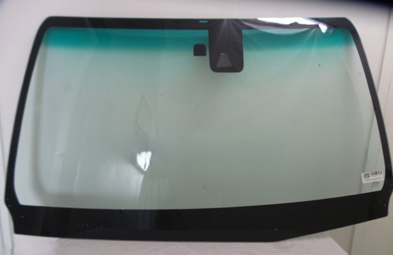 Новое лобовое стекло