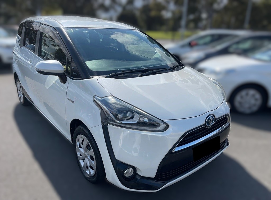 Тойота Сиента после ремонта рулевой рейки в автотехцентре