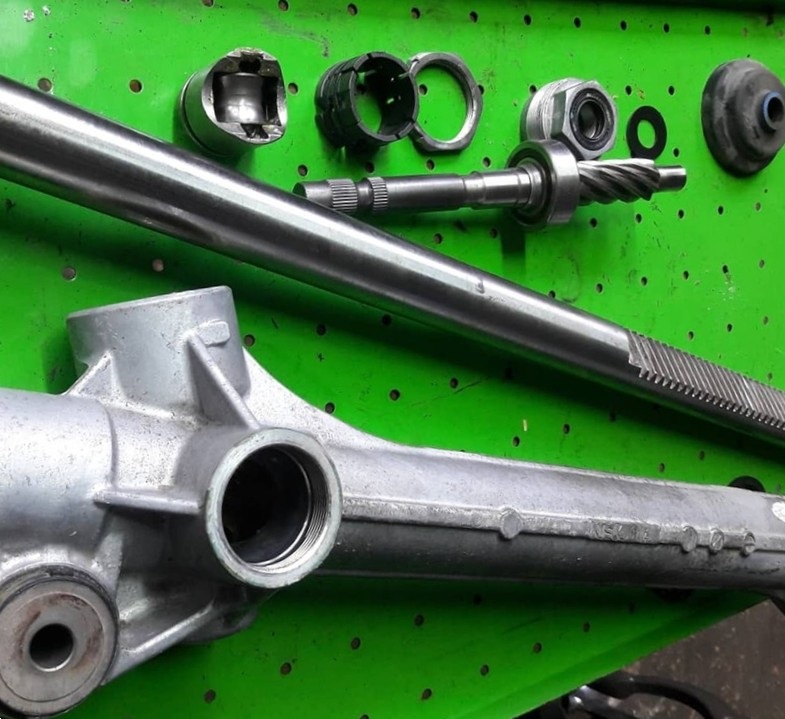 Ремонт рулевой рейки Тойота Сиента