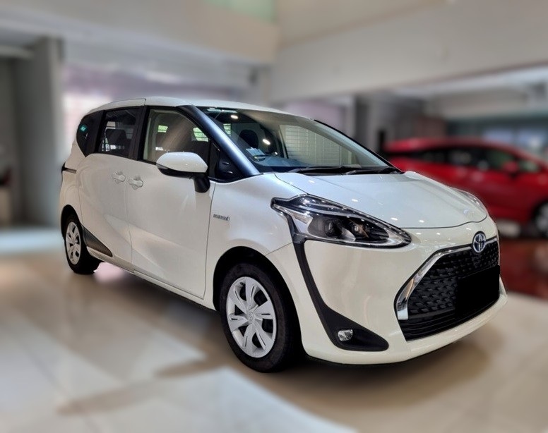 Тойота Сиента после замены бензонасоса в автотехцентре