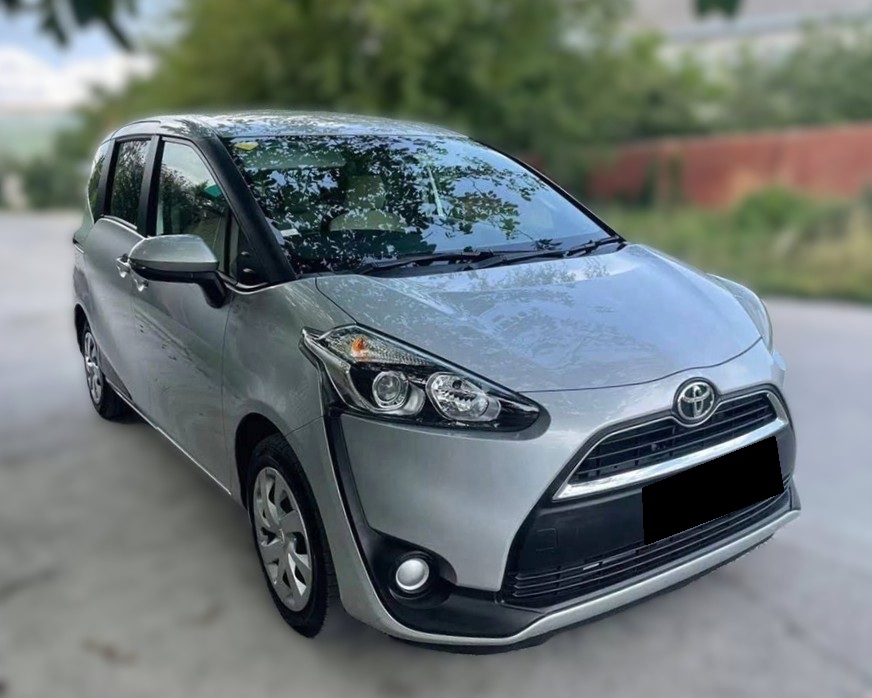 Тойота Сиента после замены масла в вариаторе в автотехцентре