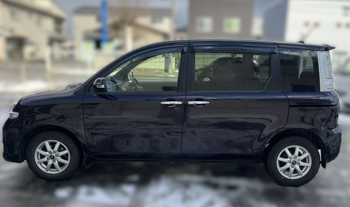 Тойота Сиента после замены стоек стабилизатора в автотехцентре